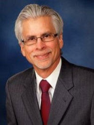 Kenneth Houchin, MD, an Ophthalmologist with Las Vegas Valley Eye Center & Elko Eye Center