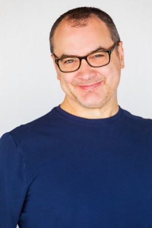 Celebrity Podcaster David Race Keeps Getting Stars to Talk UFO’s!