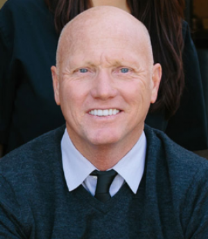 Douglas Hauck, DDS, a Dentist with Hauck Cosmetic Dentistry