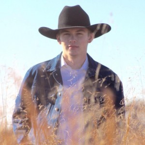 Country New Comer Sam L. Smith signs with Twang Thang Country