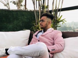 Vasu Kainth : A growing star and singer just made Hindi version of Skechers