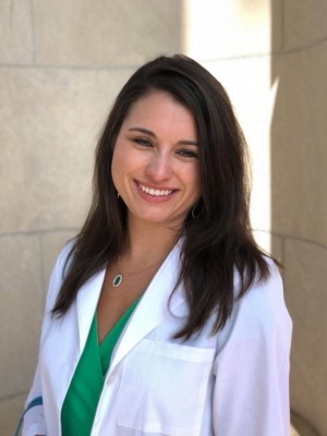Get to know Adult-Gerontology Acute Care Nurse Practitioner, Lindsey Shirley, who serves patients in Atlanta