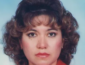 Jenny Chavez, DDS, a Dentist with Smile Line Esthetic Dental Center