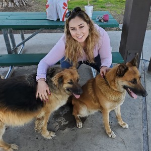 Angelica Montaño is an animal rights activist. She supports the Best Friends Animal Society.