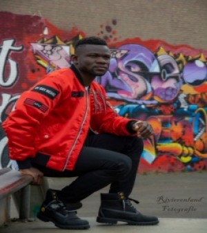 Positive Energy Releases First Single of the Bubble Sound Ep Titled “Freak”