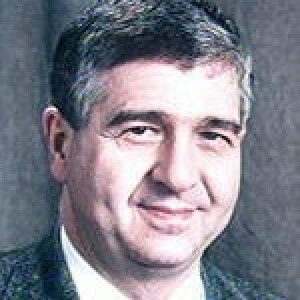 Peter George Gross, MD, PhD, an Ophthalmologist with Bryn Mawr Hospital