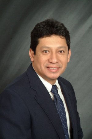 Juan Eduardo Alvarez, DDS, a Prosthodontist with Alvarez Dental Smile