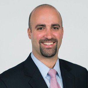 Robert Nascimento, MD, an Orthopaedic Surgeon with Massachusetts General Hospital 