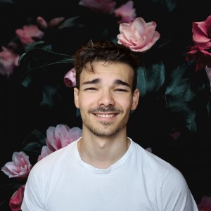 Antonio Roulet, a New Comer Musician has Gained More Listeners on Spotify