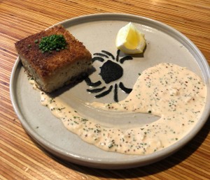 signature-moc-crab-cake