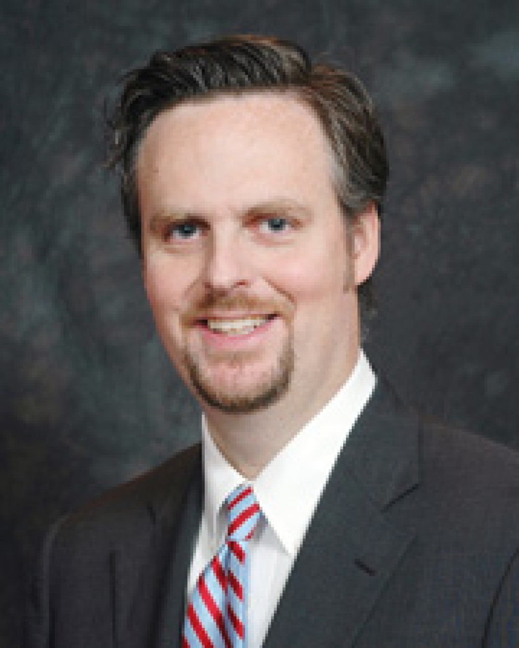 Edward L. Mills, MD, an Orthopedic Surgeon with Northwell Health