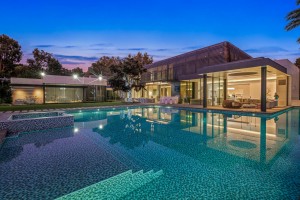 1021 North Beverly Drive Property