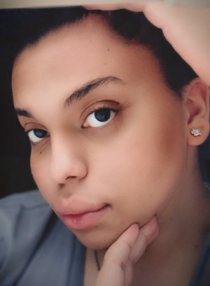 Mendez at modeling photoshoot