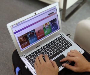  CrowPi2- A Must-Have Portable STEM Education Laptop for Your Kids