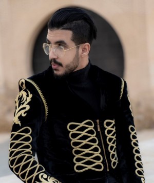 77ec63e1574f6b0ff8a88be67f932984