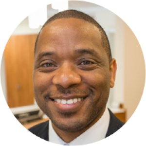 Dr Lawrence Daniels MD 147043 circle large