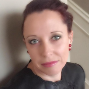 Karen Desrosiers, MD, SOGC, an Obstetrician-Gynecologist with ReConnect Health Centre 