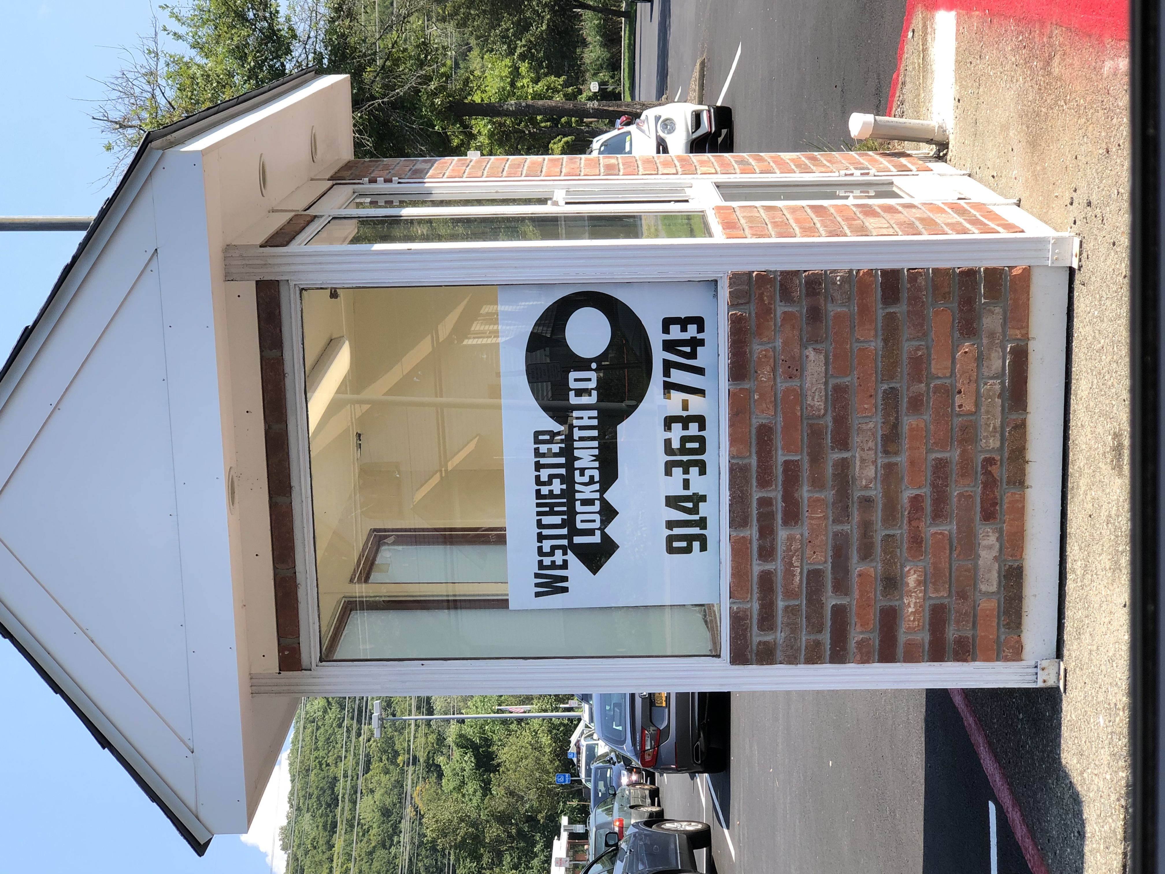 Local Locksmith in Westchester New York Installs Locks 24 Hours So You