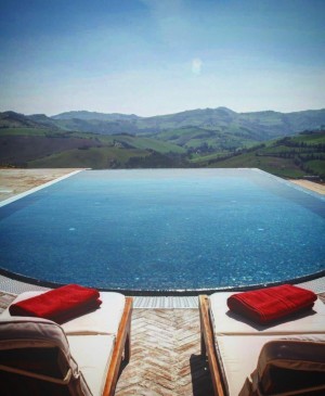 Italy Charme. Discovering the uniqueness of Italy though the mission of Italian CEO, Moreno Moretti. 