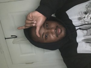 Earvin feeling like a loser in his bedroom