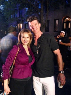 Patricia Pinto with Robin Thicke on set