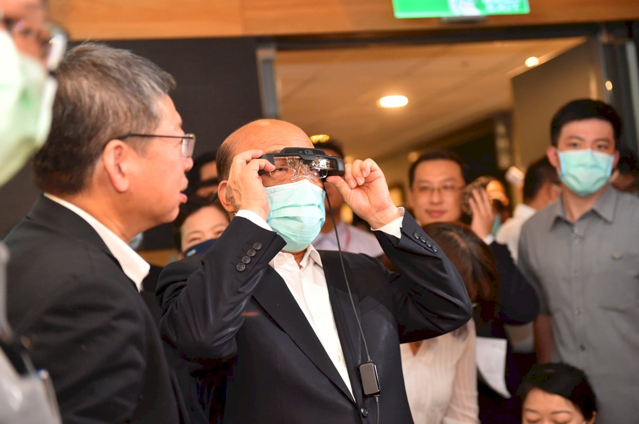 Taiwan Premier SU Praise JORJIN Chairnan Tom Taiwan Premier SU Praise JORJIN Chairnan Tom