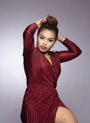 Sequence 01 01 48 04 37 Still032