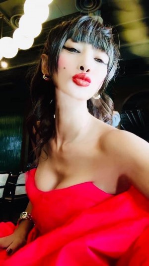 International Hollywood actress Bai Ling were among the entertainers on the red carpet at Taiwan Golden Horse Awards 