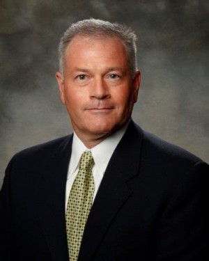 HOLTHAUSLowrey 400x500 1