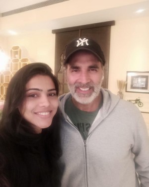 Trishnaa Singh with Akshay Kumar