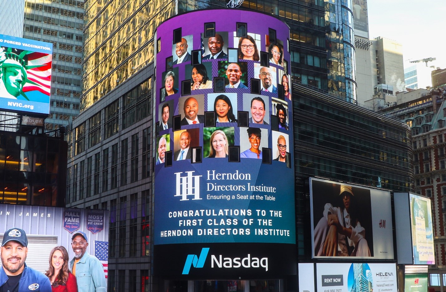 Nasdaq Jumbotron Fellows HerndonDirectorsInstitute