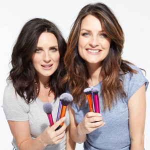 Real Techniques by Sam & Nic Chapman