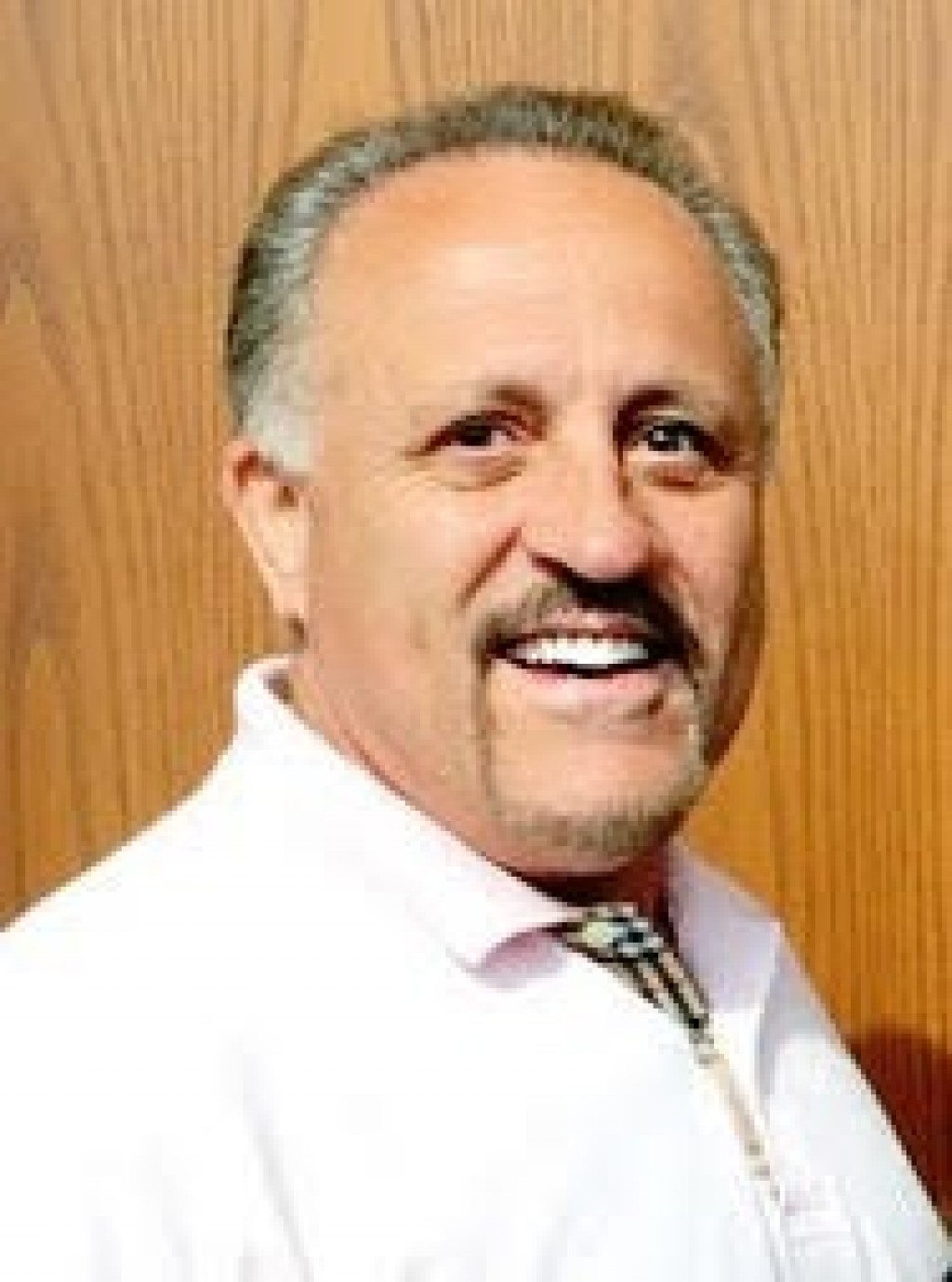 Sam Akmakjian, DDS, a Dentist with Long Grove Dental IssueWire