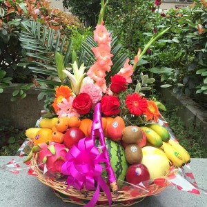 Flowerdeliveryuae.ae Explains Advantages of Online Flower Delivery in Sharjah