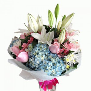 Flowerdeliveryuae.ae Explains Advantages of Online Flower Delivery in Sharjah