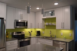 White Shaker Kitchen Cabinets