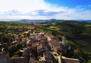 Montefollonico Village