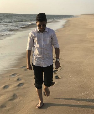 74857577 3702 472C B08B EC32649379A9