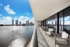 Prive Open House Screenstill