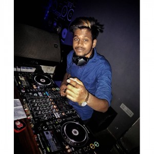 DJ SWAP INDIA @THIKANA CLUB
