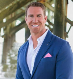 Matthew Murrin, DC, BSC, KIN, CFC, CEP, a Chiropractor with Chiropractic USA