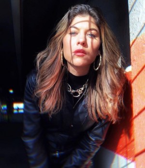 Pop Singer - Dani Doucette