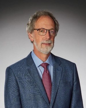 David B. Kay, MD, FAAOS, an Orthopedic Surgeon with Crystal Clinic Orthopedic Center