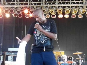 Singer Songwriter Jesse Graham seeks credit on Shake it off song