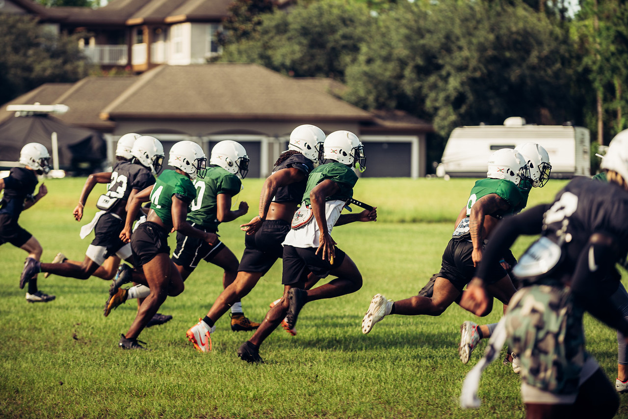 Moccasins Inaugural Junior College Football Season Game KickOff