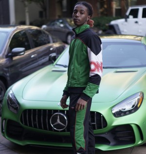 Clevereternal and a new toy