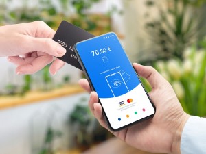 The award-winning myPOS Glass