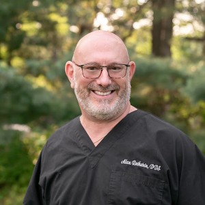 Alan Rothstein, DDS, a Periodontist with A R Periodontics, PC 