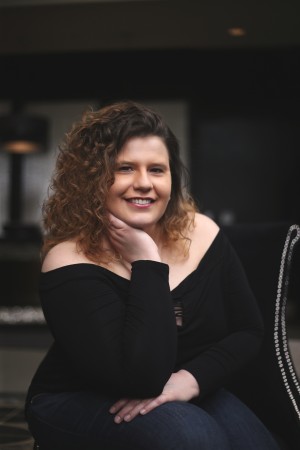 Jennifer Dougherty Headshot