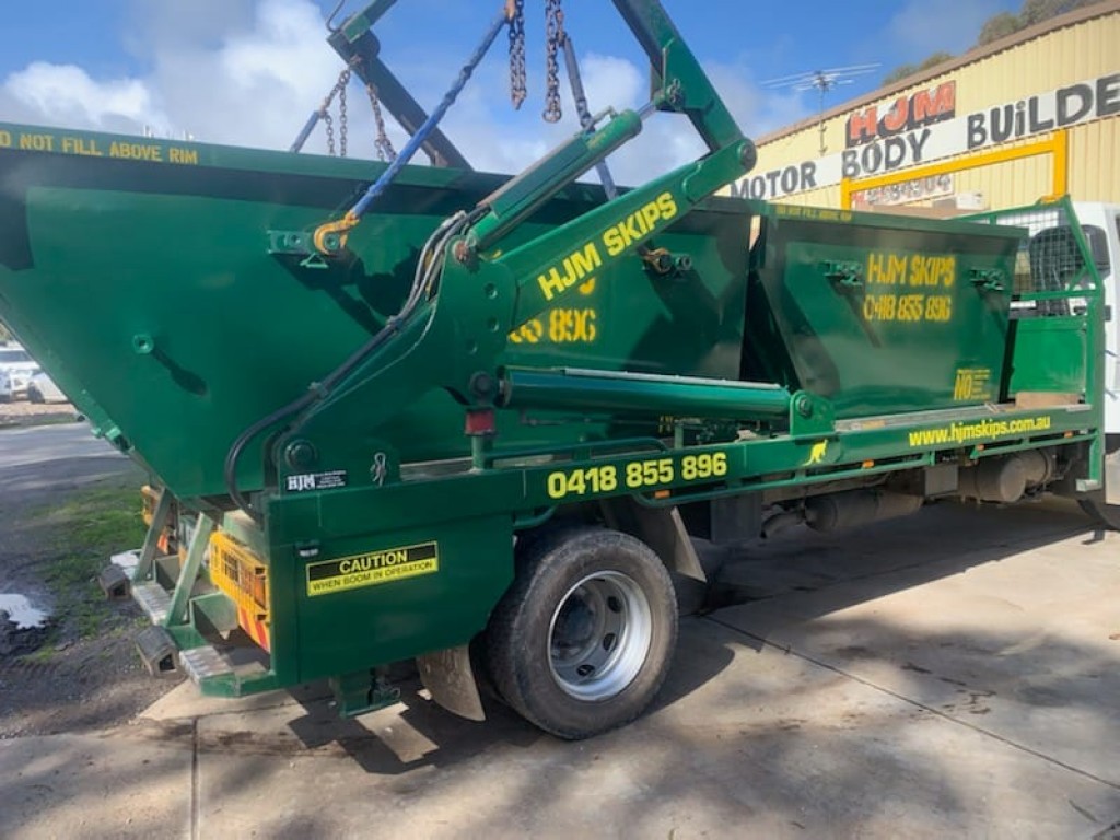 HJM Skip Bin offers the cheapest skip bins in Adelaide at your doorstep